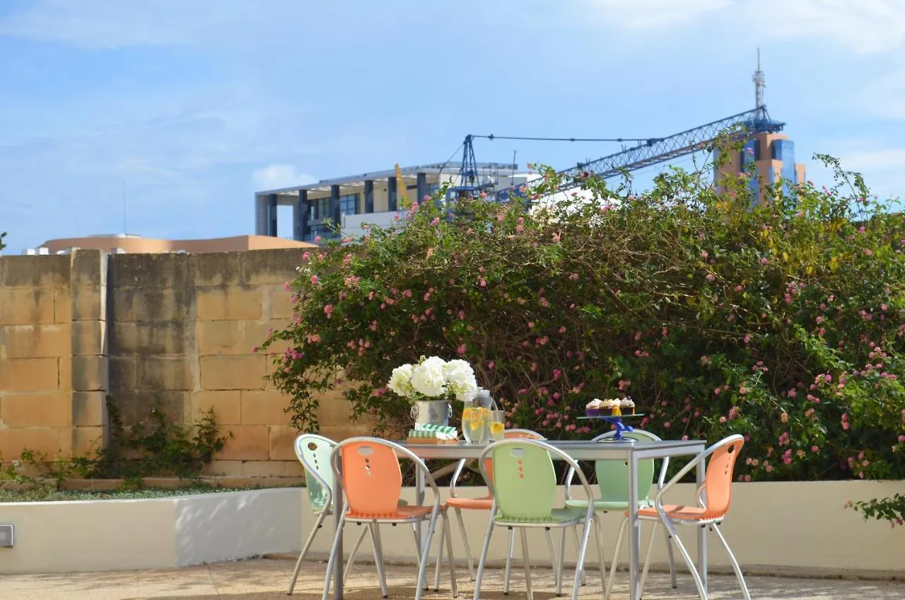 City Living Suite Tk 1 Rm 1 Saint Julian's Guest house