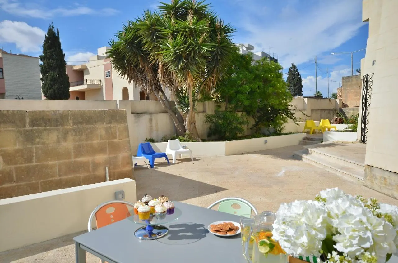 City Living Suite Tk 1 Rm 1 Saint Julian's