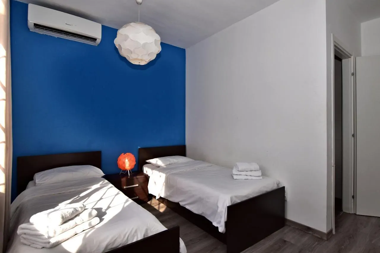 City Living Suite Tk 1 Rm 1 Saint Julian's Guest house